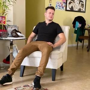 Meet your Posher, Chris